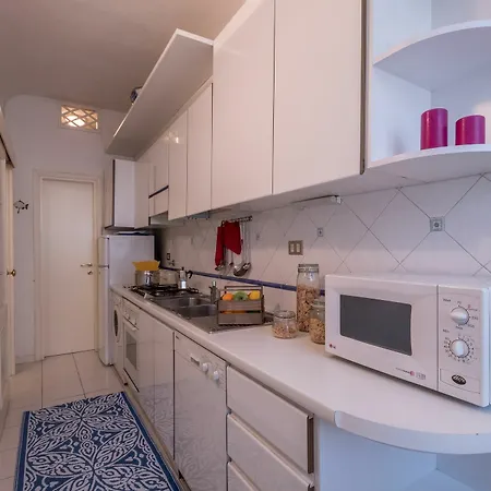 Apartment In The Heart Of